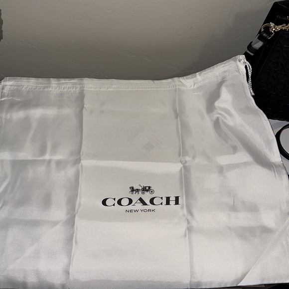 Coach Charlie Carryall in Signature Black Leather NWT - Picture 5 of 11